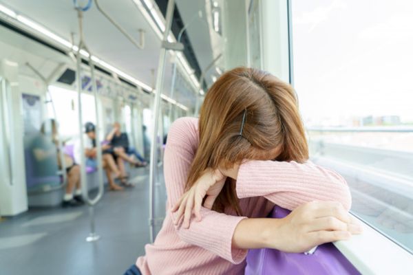 為什么暈車的人開車不暈車,開車不暈車坐車會(huì)暈車的原因是什么