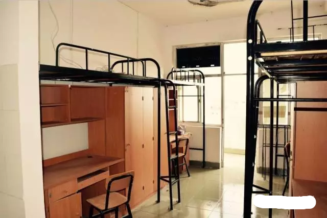 湘潭大學宿舍條件怎么樣,有空調和獨立衛生間嗎？（附宿舍圖片）