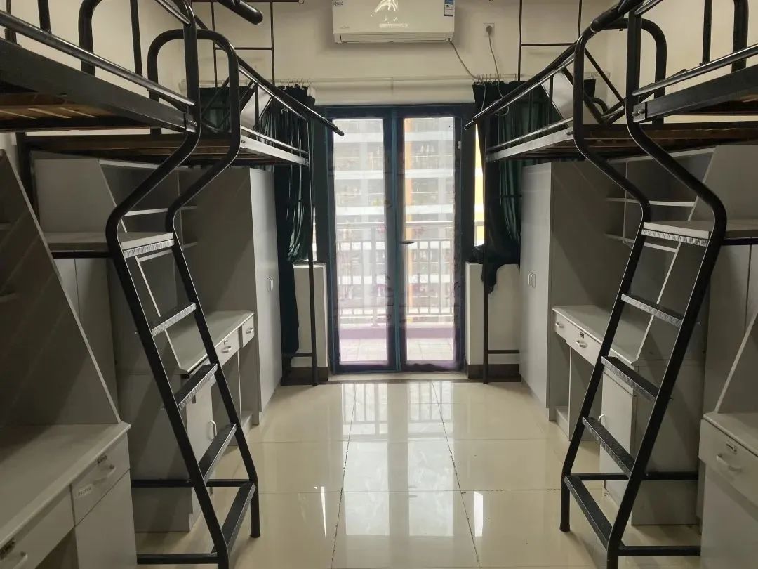 南京航空航天大學(xué)宿舍條件怎么樣,有空調(diào)和獨立衛(wèi)生間嗎？（附宿舍圖片）