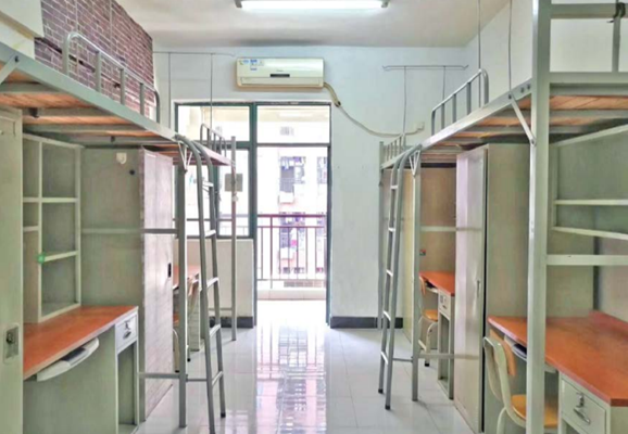 廣州城市理工學(xué)院宿舍條件怎么樣,有空調(diào)和獨立衛(wèi)生間嗎?(附宿舍圖片)